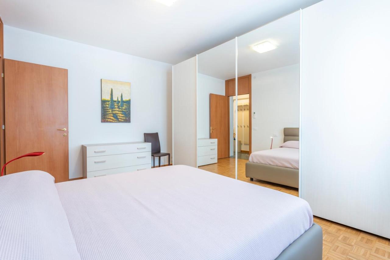 Udine Palazzo D'Aronco Modern Apartment Екстериор снимка