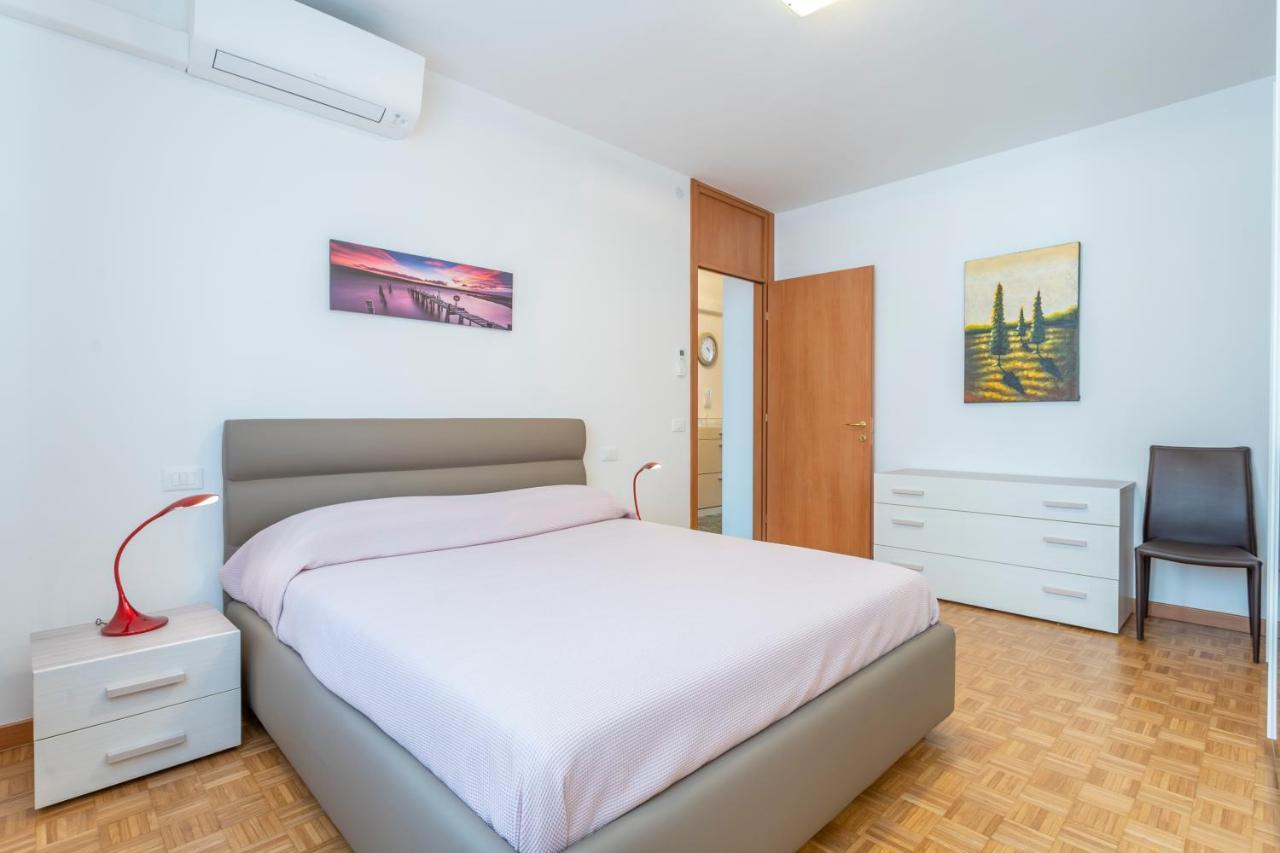 Udine Palazzo D'Aronco Modern Apartment Екстериор снимка