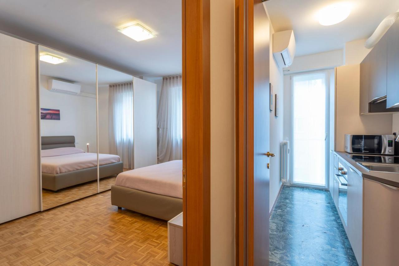 Udine Palazzo D'Aronco Modern Apartment Екстериор снимка